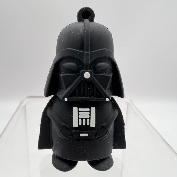 Star Wars Darth Vader 4GB USB External Flash Thumb Drive Fun Collectors Figure - Picture 3 of 9